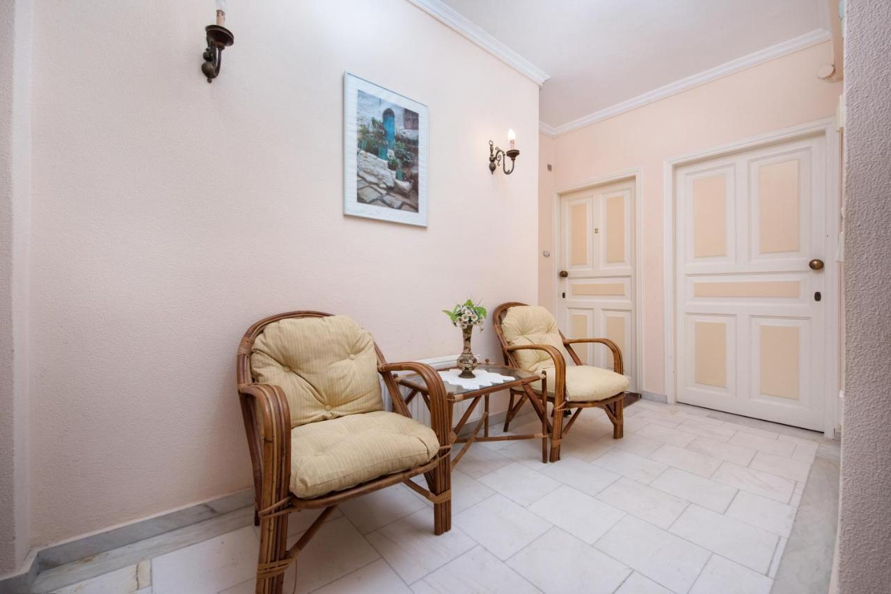 The Old Mansion Apartment Sinarades Ngoại thất bức ảnh