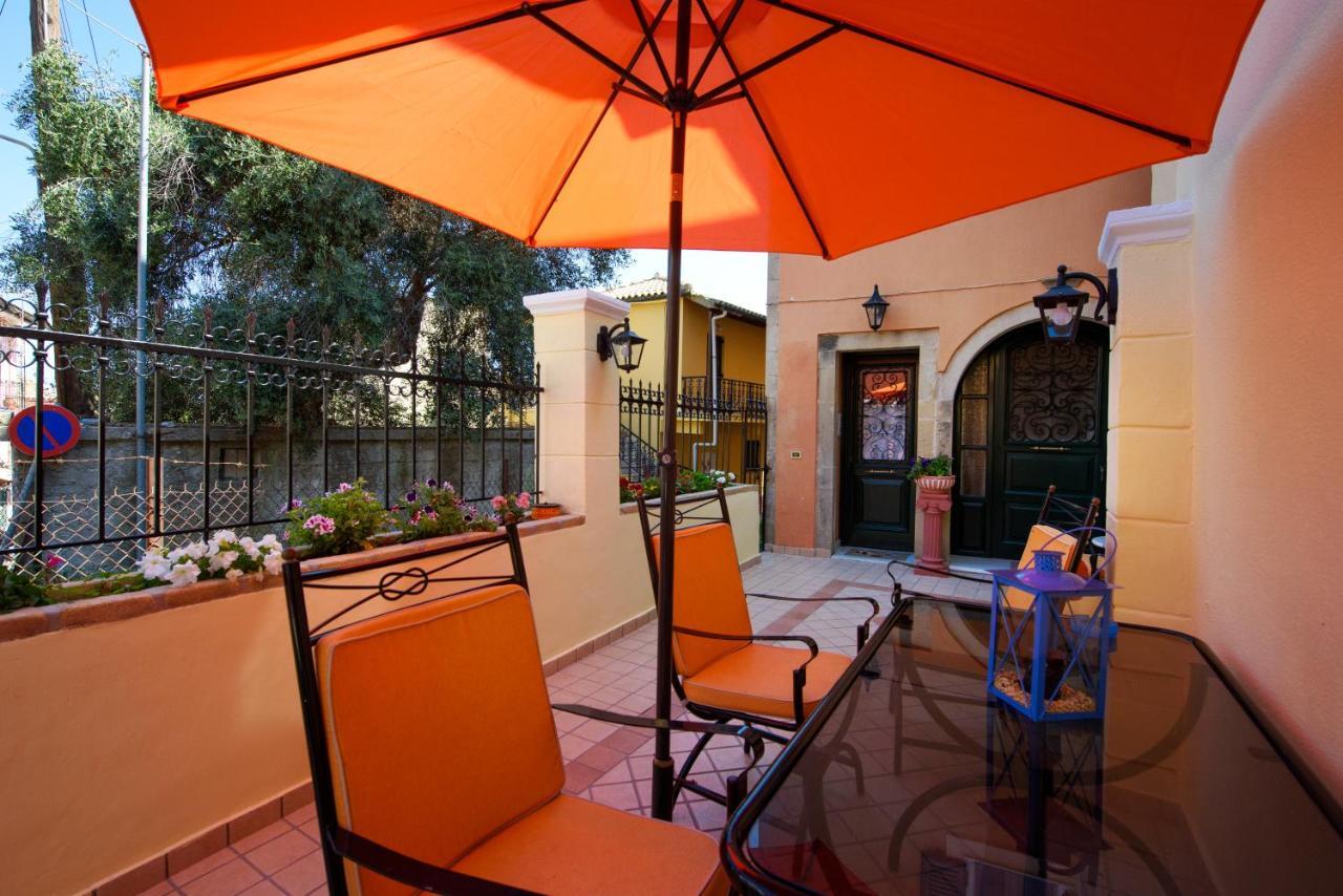 The Old Mansion Apartment Sinarades Ngoại thất bức ảnh